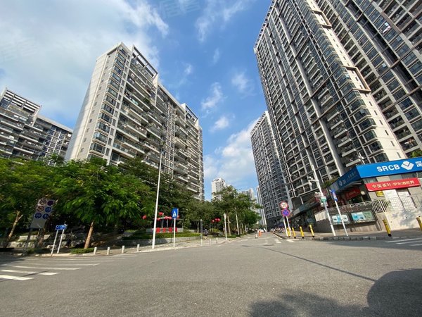 深圳南山大学城崇文花园崇文花园大两房 放价了,随时看房入住 近南