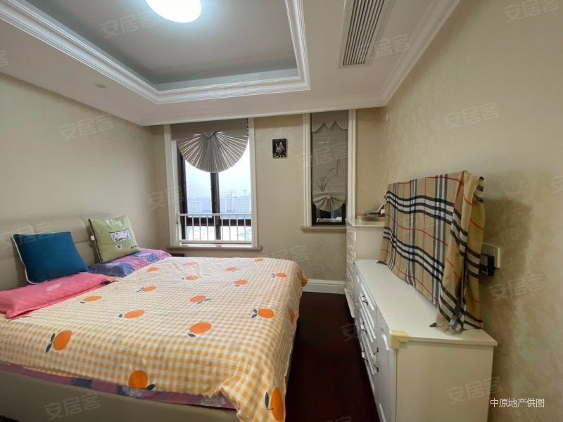 新城碧翠南北通透两房两卫看房方便带产权车位带储藏室