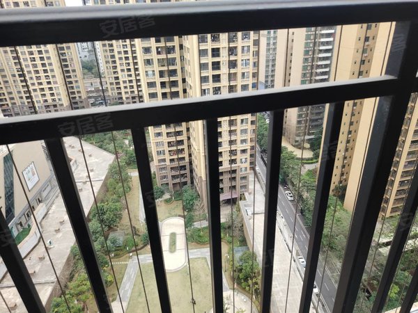 惠州博罗园洲信鸿广场信鸿广场3房2卫精装修9成新出售出租房源真实