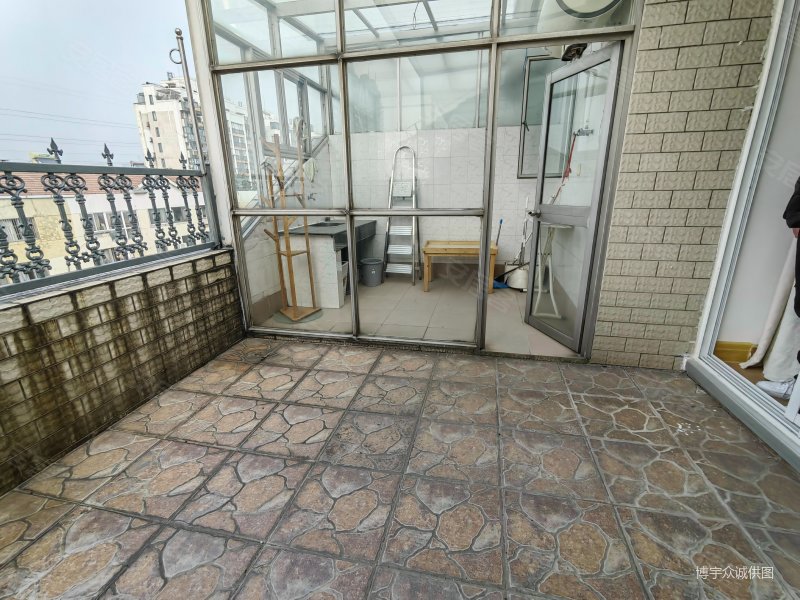 苏州房产网>苏州二手房>工业园二手房>湖西二手房>新城花园(吴中)>800