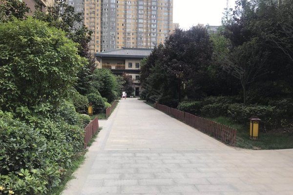 阳光台365怎么样,好不好_中介房产经纪人:白帆对阳光台365的评价-西安