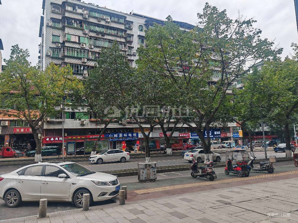 龙凤溪精装两室低楼层,龙溪路62号小区二手房,41万,2室2厅,1卫,69.