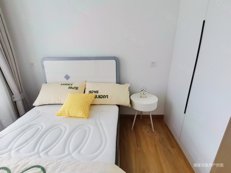 站 急售,报国街2号小区二手房,56万,2室1厅,1卫,37平米-昆明安居客