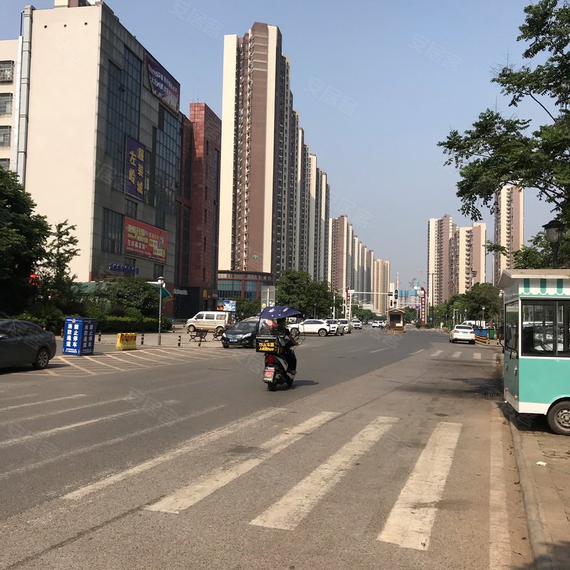 左岭新城一社区三环以外