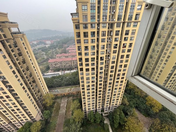 重庆荣昌荣昌城区同景巴黎左岸巴黎左岸 两房出租 拎包入住出租房源