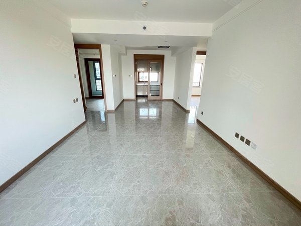 西安大兴新区梨园路天朗蔚蓝睿城老城根商圈 梨园路大兴新区小学 天朗