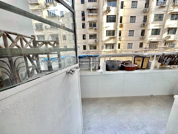 【多图】东湾小区,华泾租房,东湾小区 1室1厅1卫 精装修44平米,徐汇