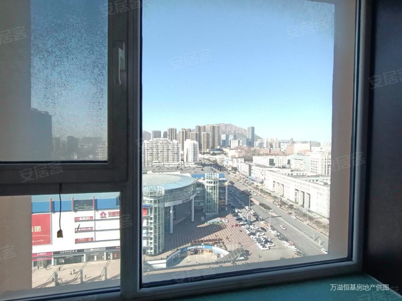 大连房产网>大连二手房>开发区二手房>快轨金马路二手房>铜锣湾>800