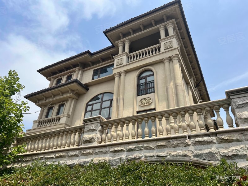 青岛世园会 独栋庄园别墅 附私家庭院 景观露台 全明负一层!