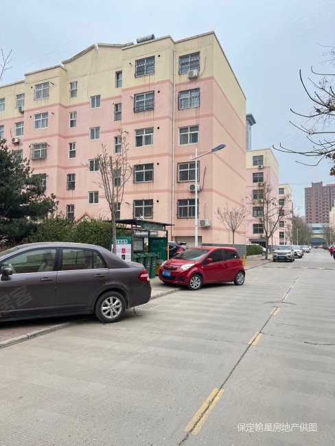 出售宏昌园a区大三室标准南北通透双阳卧室随时看房