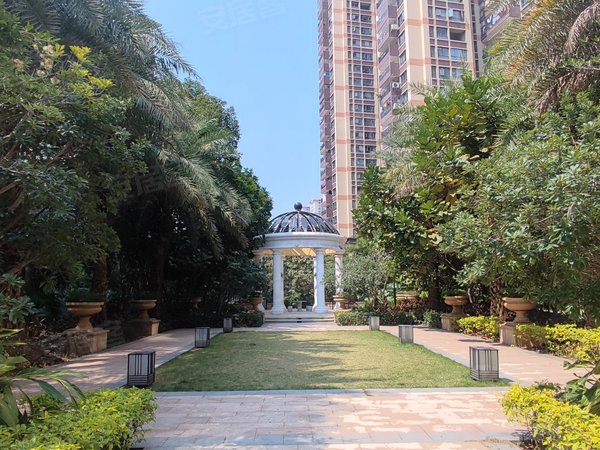 惠州惠城南部新城中洲天御花园一期中洲天御花园一期 4室2厅2卫 电梯