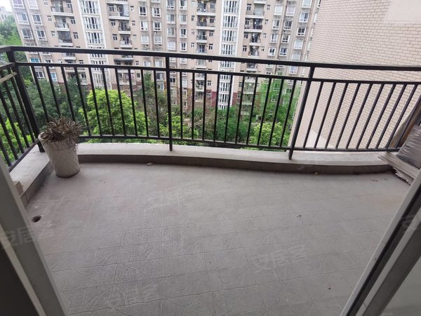 【多图】美堤雅城(b区),经开区租房,轻轨站 南滨路 三房双卫 家电齐全