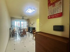 肇庆四会东城碧桂园豪园 3室2厅2卫出租房源真实图片