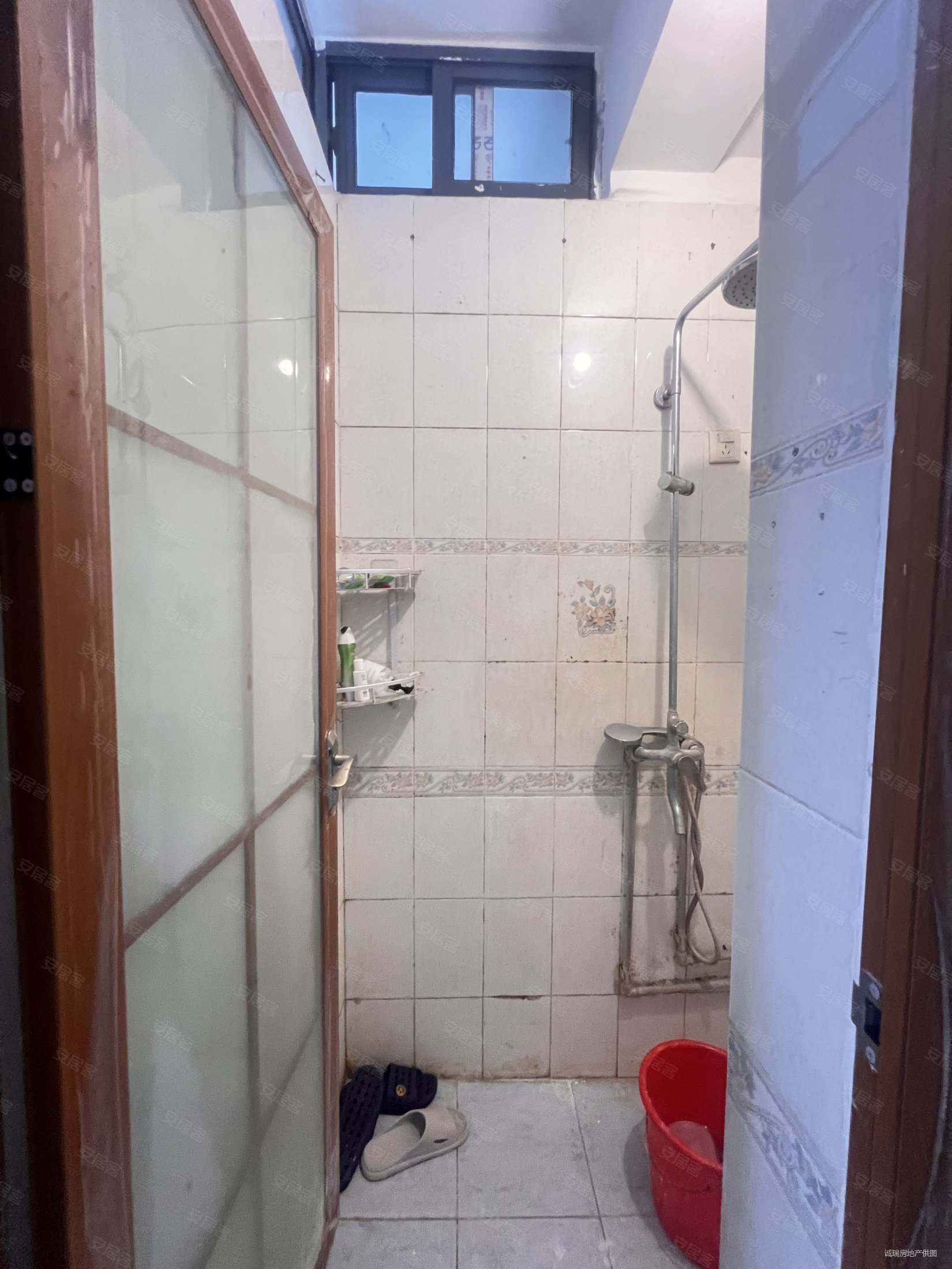 中行宿舍  一梯两户 独立小区 玉河路 成熟商圈