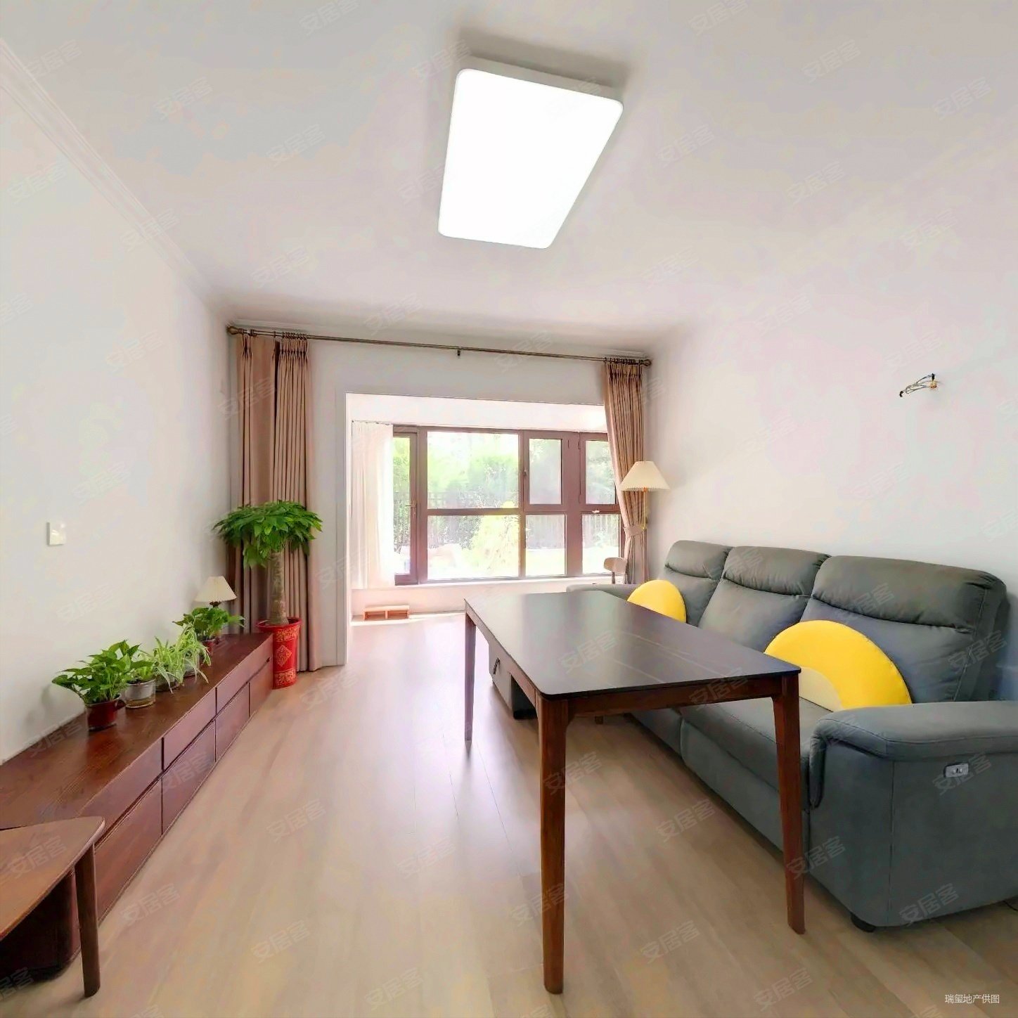 青岛房产网>青岛二手房>崂山二手房>颐中体育场二手房>金地悦峰>1448