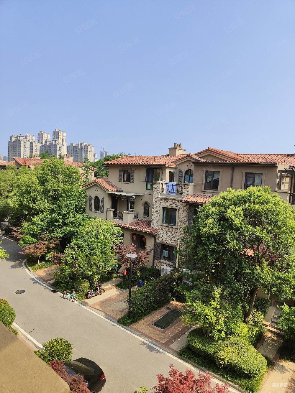 林溪湾四层别墅300万首付60