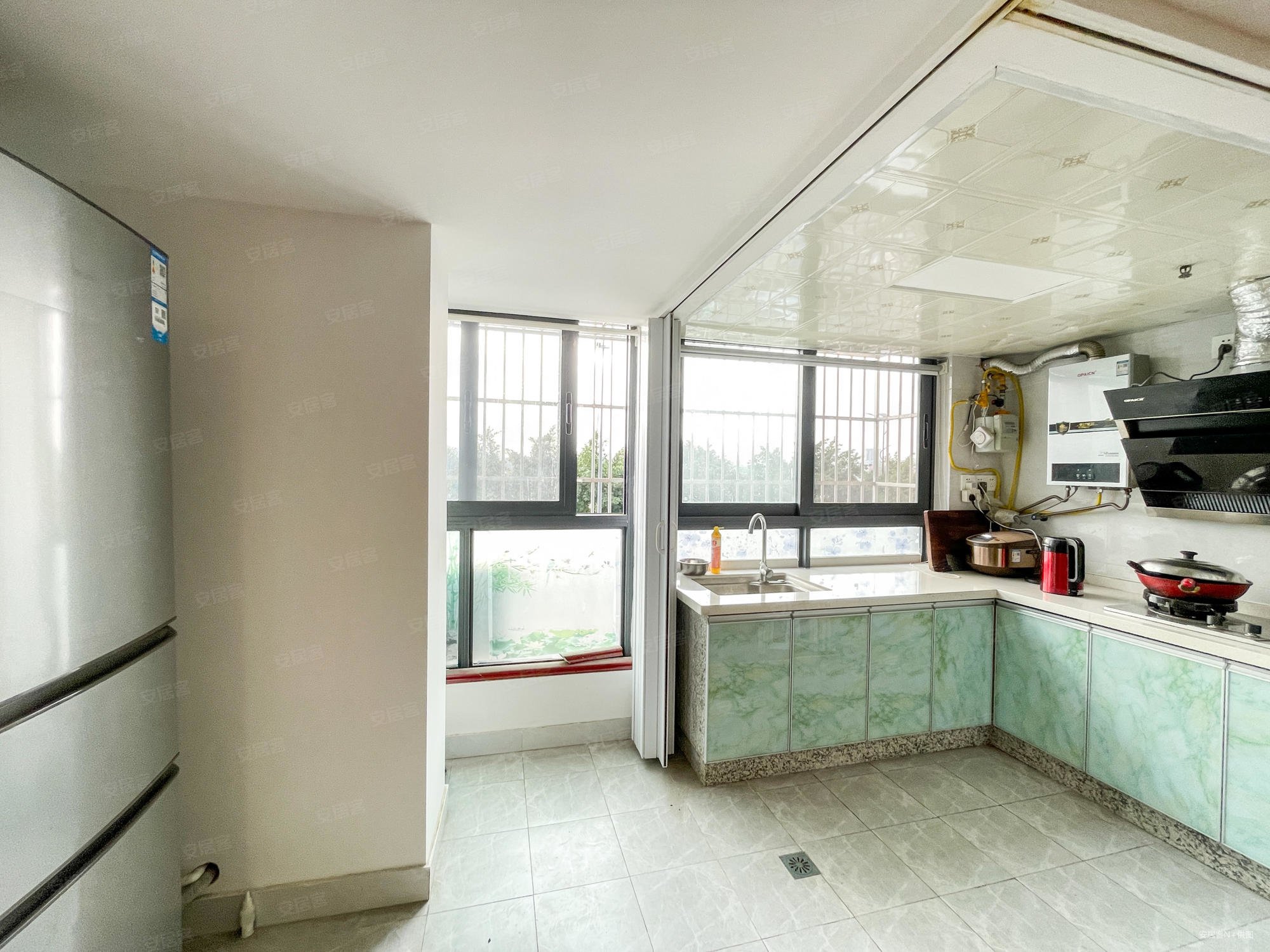 传化国际新城(商住楼)2室2厅1卫81.8㎡南36万