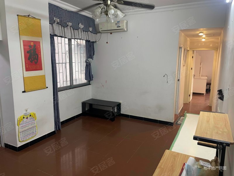 购物方便 商品住宅 朝向好 临地铁 满五 钥匙房 居家自住,嘉华苑二手