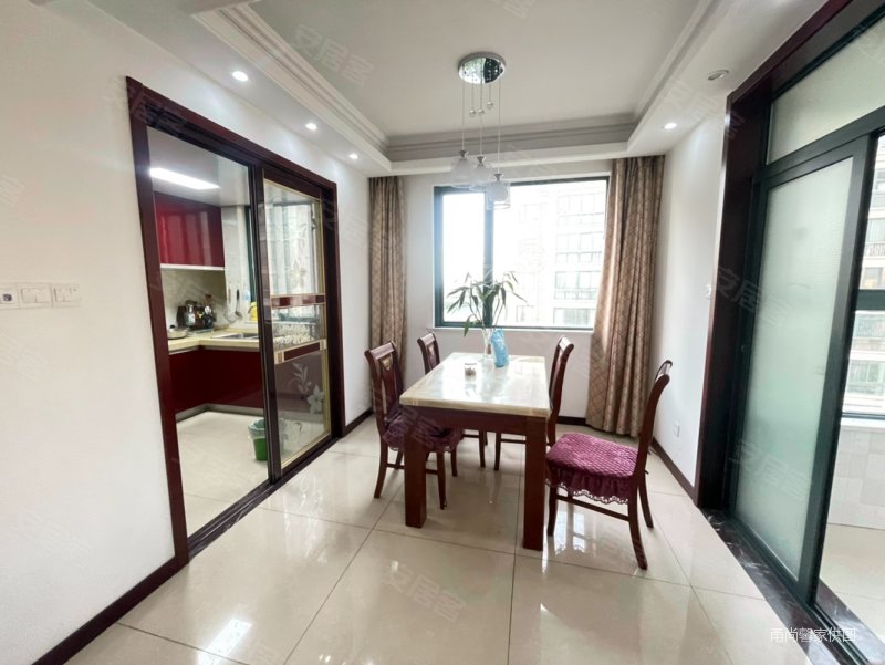 雍景苑洋房 电梯7楼东边套 130平70年产权住宅看房有钥匙