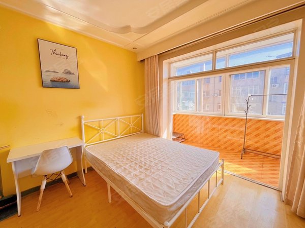 大连西岗高尔基路康平小区实图 实图  近恒隆广场 人民广场 九六七