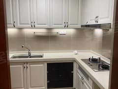 扬中扬中市区市中心恒大A区，20楼，三室两厅两卫，精装未住，出租出租房源真实图片