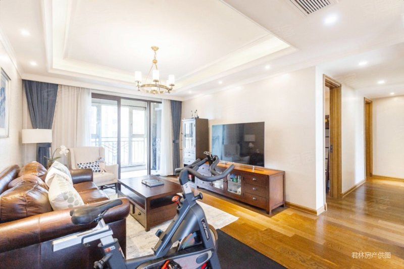 金隅紫京府 府上皆人物 新上四房 南北通透 全明格局 小区新