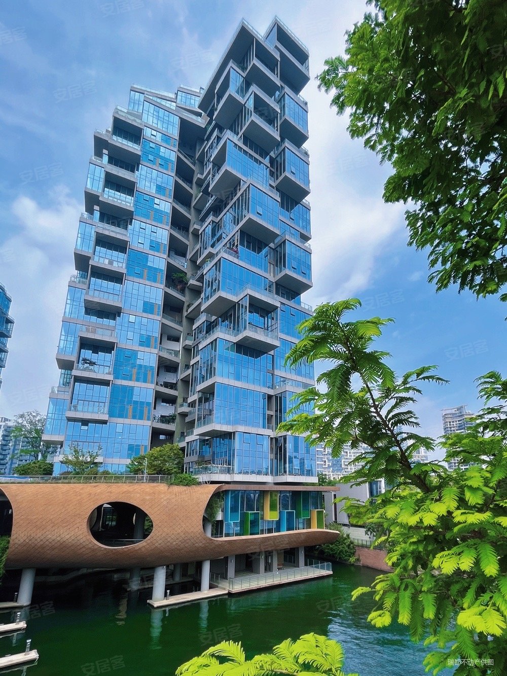 成都房产网>成都二手房>天府新区二手房>麓山二手房>麓湖生态城麒麟荟