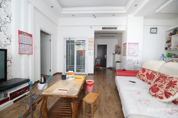 居业美丽家一期电梯房精装两室50万包所有费用急卖