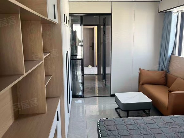 海宁海宁市区硖石新华苑爱琴海楼上一室一厅可短租 新华苑装修好密码锁家电齐全出租房源真实图片