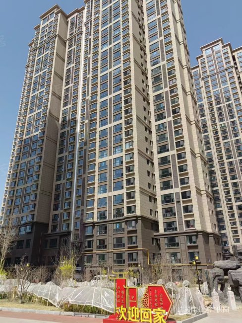 兰高金都城 129平 3室2厅2卫 毛坯电梯房 118万出售