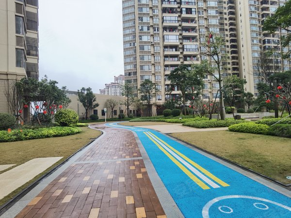 物业,免车位,总部基地,龙光玖誉湖林湖精装三房两卫出租房源真实图片