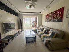 乐陵城区人民广场东湖丽景(二期21-24号楼)3室2厅2卫 130平出租房源真实图片