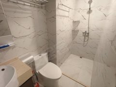 大亚湾大亚湾龙光德州城一线临深，龙光城一房公寓出租出租房源真实图片