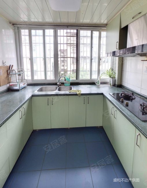 锦港佳园3室2厅1卫1120平楼层适中房东诚心出售