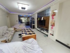喀什喀什市喀什城区恒昌二期一楼三室精装 包物业暖气费 拎包入住随时看房出租房源真实图片