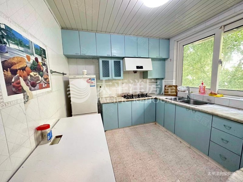 地段好 近九号线 商业地铁环绕 生活都方便 南北通大开间,泰景苑二手