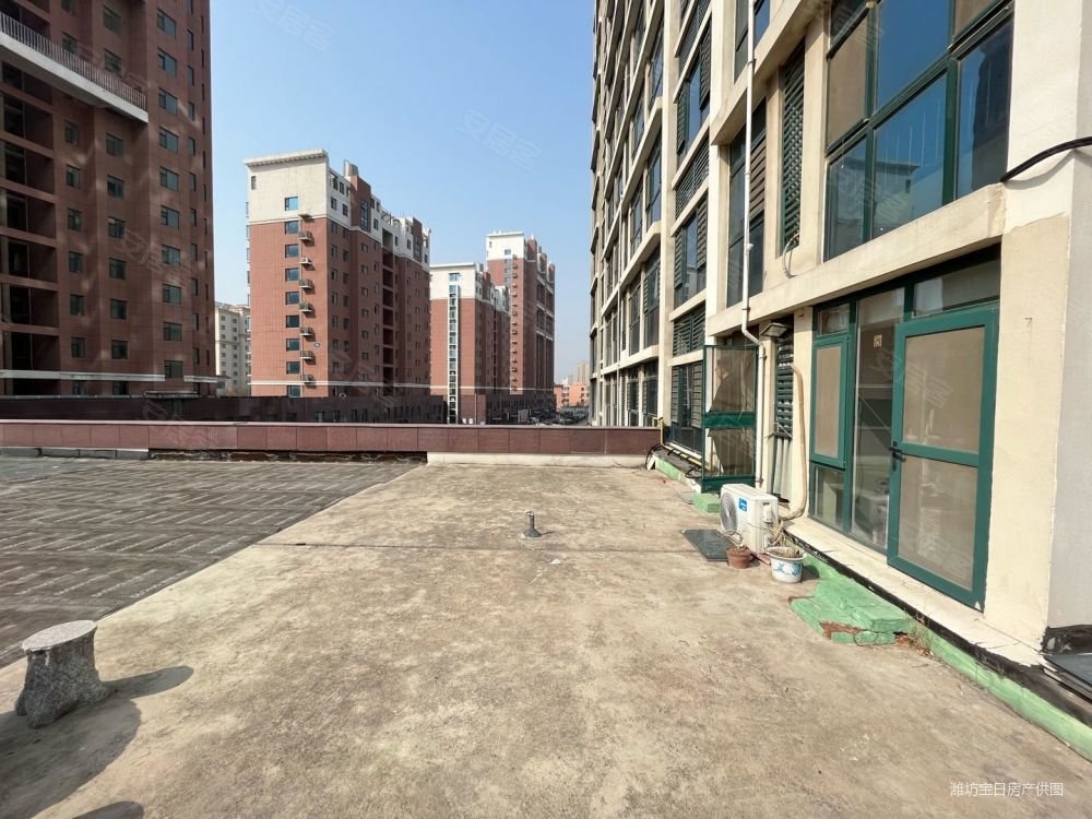 胜利街上划永安路带超大露台金都庄园南向两室