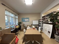 上海闵行颛桥金铭低价出租别墅,近地铁靠万达,看房方便,随时起租出租房源真实图片