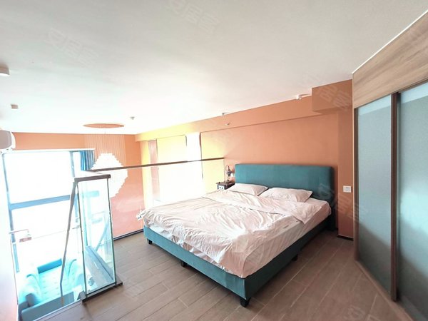 青岛黄岛薛家岛恒大金沙滩(商住楼)恒大金沙滩公寓loft套一拎包入住