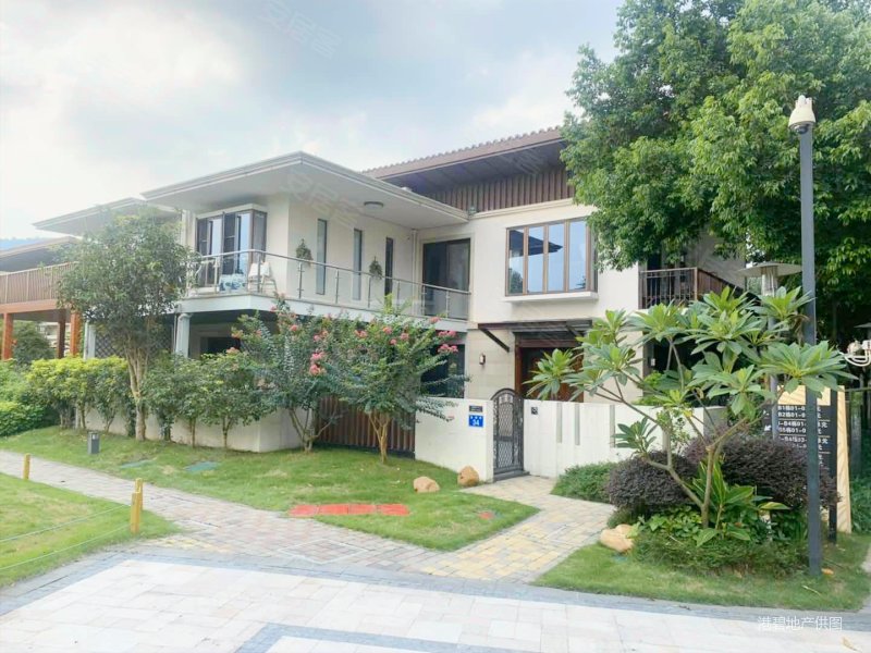 万科兰乔圣菲别墅