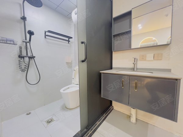 金华东阳东阳江北平川路128-132号楼平川路 永利酒店 一室一厅 单间户型多选 停车方便 拎包入住出租房源真实图片