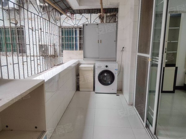 广州天河天河公园鸿运花园(天河)天河公园 鸿运花园 精装三房 南向