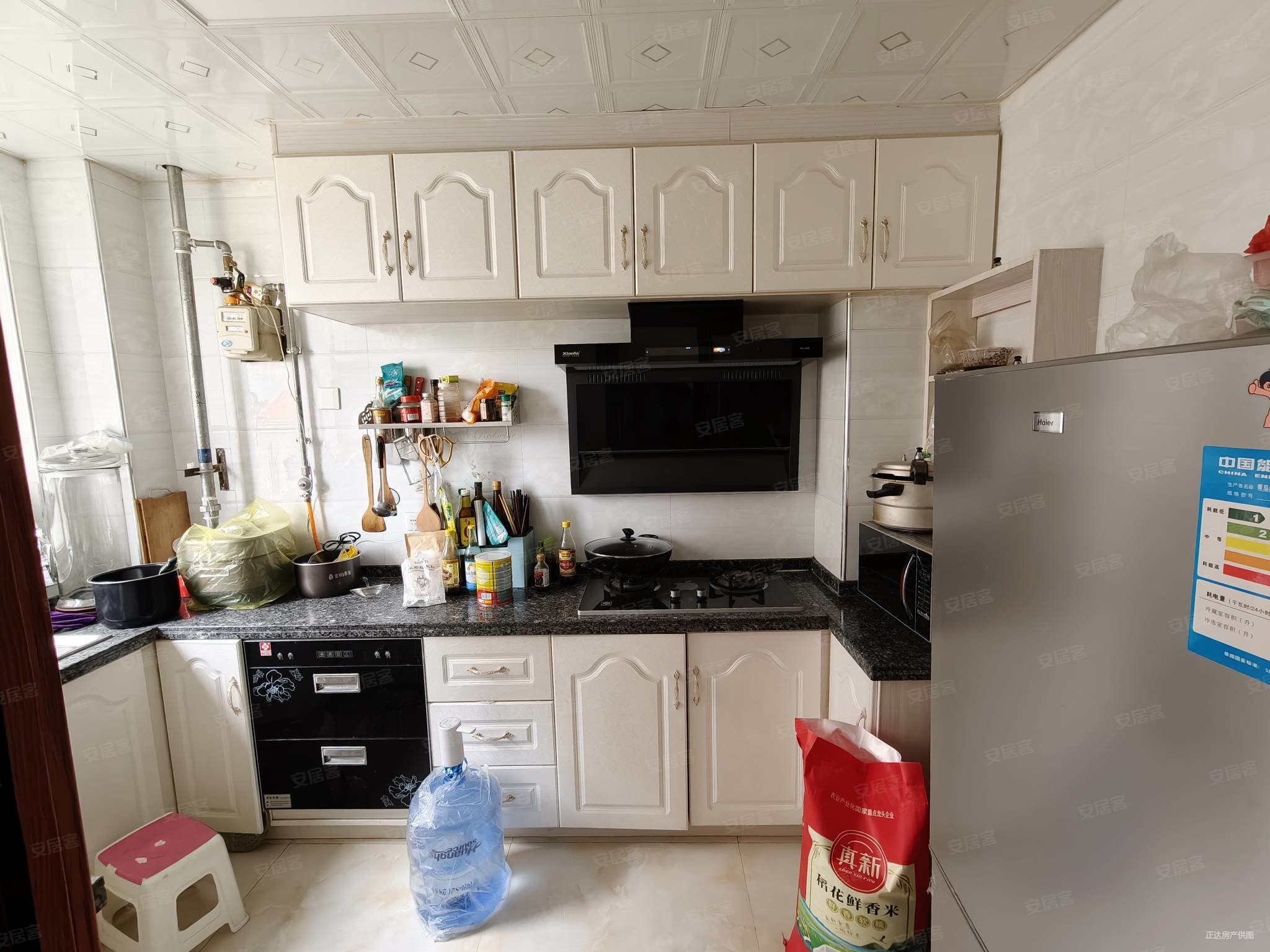 新华联首府(二期)3室2厅2卫145㎡南北188万