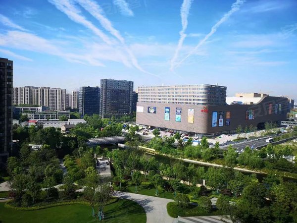 杭州上城火车东站万科中央公园整租万科中央公园边套户型,有钥匙随时