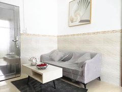 茂名茂南明湖百货新湖公园附近 2房1厅1卫  啥家具都有出租房源真实图片