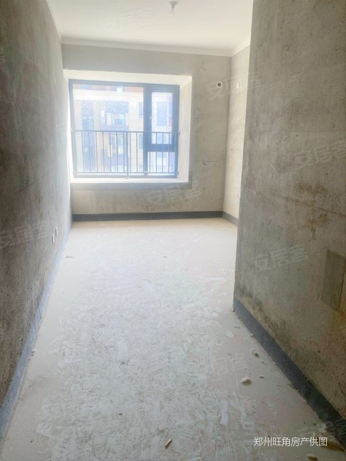 路劲九郡三期,纯洋房社区,电梯好楼层,采光好