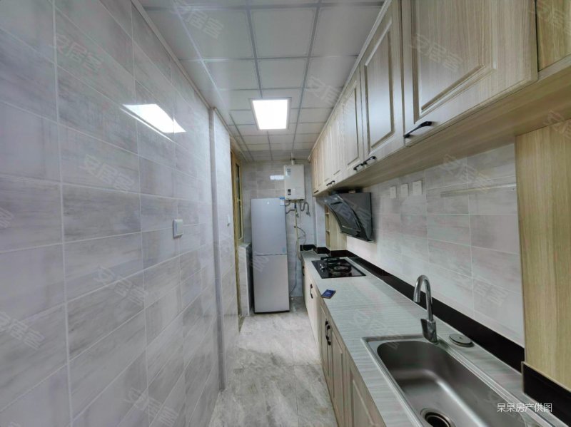 房东急售丨带产证看房来电谈12万赠送车位2个精装修丨