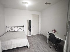 济南天桥蓝翔海信九麓府温馨合租出租!无中介!价格可议!出租房源真实图片