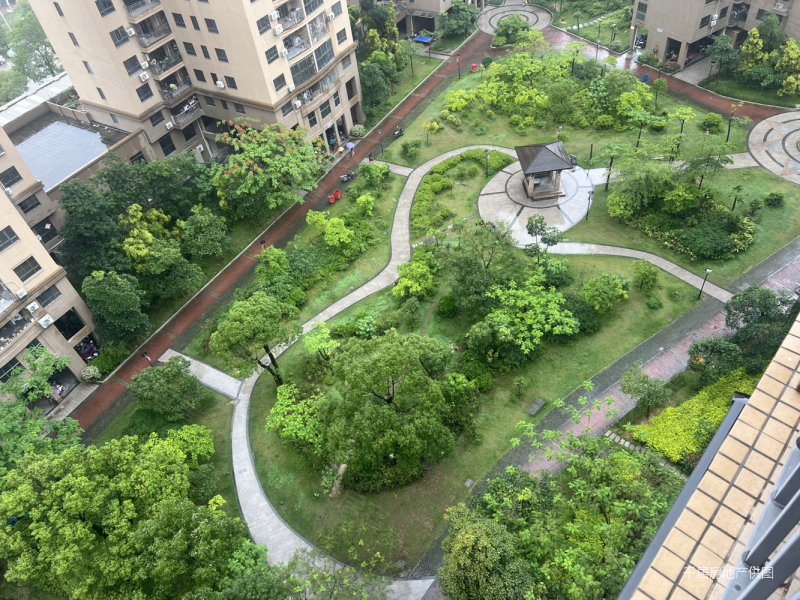 大霞美3房2卫仅售70万,电梯中高层住宅,丽景新城