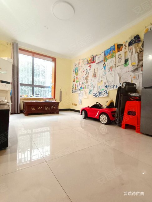 兰园一村,低楼层,可大砍价,精装自住价格好谈.